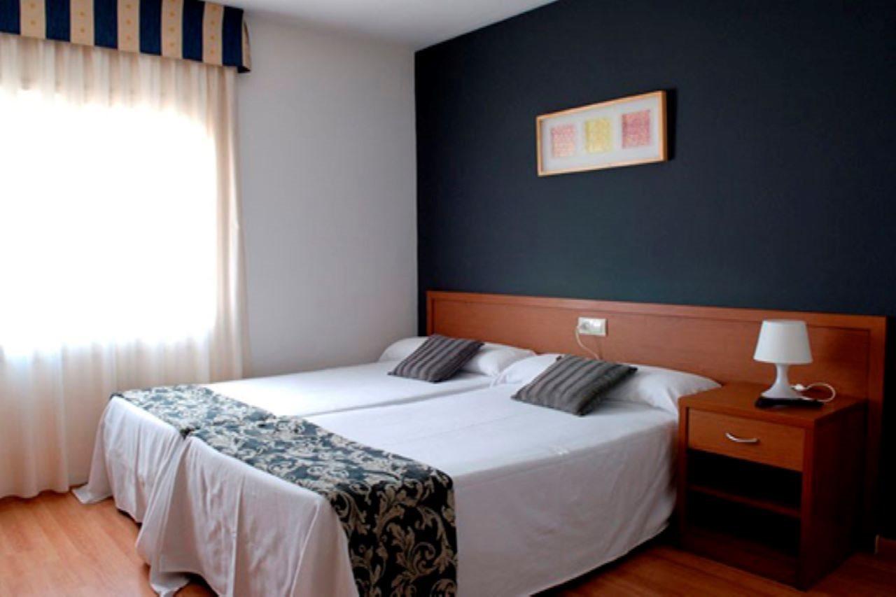 Gatell Hotel Vilanova i la Geltrú Exterior foto