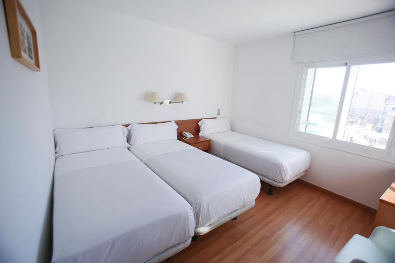 Gatell Hotel Vilanova i la Geltrú Exterior foto